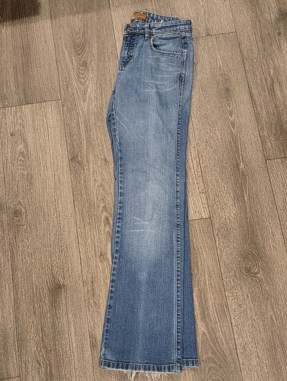 Lee Women’s Boot Cut Jeans in Mid Blue Wash